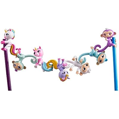 Mini Figure Fingerlings Mystery Pack
