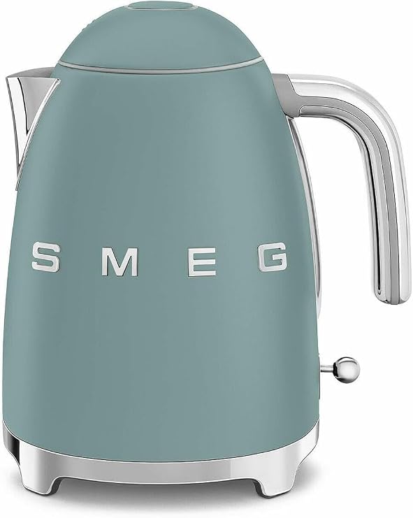 Smeg KLF03EGMUS Kettle Emerald Green, Aesthetic 50's Style