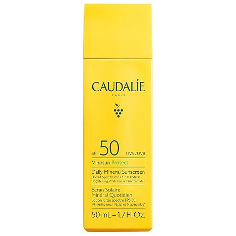 Caudalie Vinosun Protect Daily Mineral Sunscreen SPF50-50 mL | A silicone-free mineral sunscreen with SPF 50 that protects skin from UVA/UVB rays and reduces the look of dark spots.