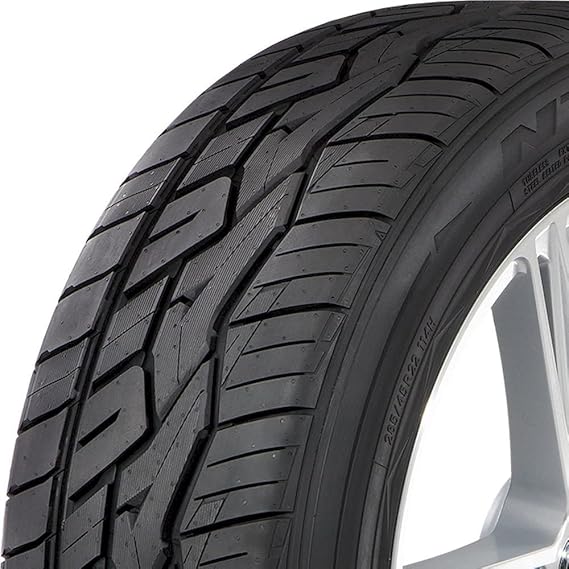 Nitto 265/50R20 111V XL NT420V BW