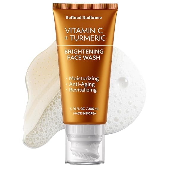 Vitamin C & Turmeric Face Wash Dermatologist Tested, Anti-Aging, Korean Skin Care Evens Skin Tone, Reduces Dark Spots, Boosts Radiance Clean Vegan Beauty 200 ML