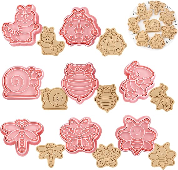 Insect Cookie Cutters 8 Pieces 3D Plastic Cookie Cutters for Baking Cake Decoration Fondant Fruit Cutting Cutters for Daily Parties Family Celebrations