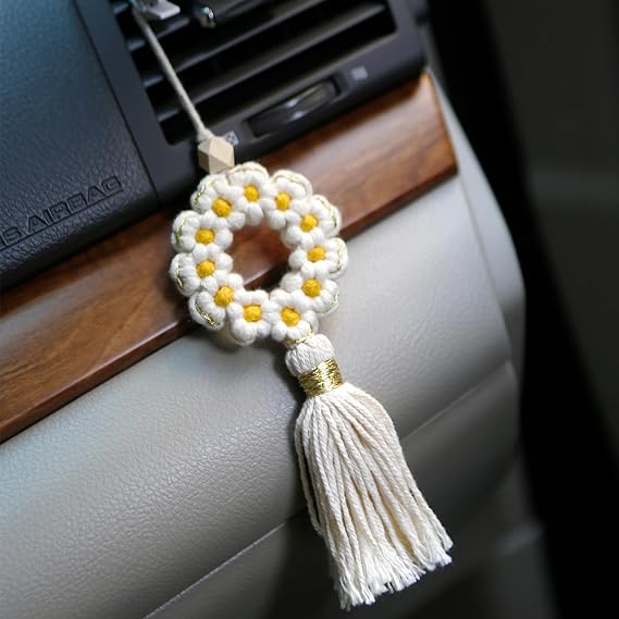 Crochet Flower Rear View Mirror Accessories, Handmade Chrysanthemum Car Hanging Ornament, Cute Crochet Car Accessories for Women Interior Car Mirror Hanging Accessories Car Decor/ Home Pendants