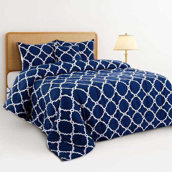 LUX Decor Reversible 5pc Queen Comforter Set, Printed Bedding Set, All-in-One Bed in a Bag, Includes 1 Comforter, 2 Pillow Shams, 1 Decorative Pillow & 1 Bed Skirt (Quatrefoil Navy,Queen)