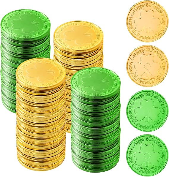 100Pcs St. Patrick's Day Coins Green and Gold Lucky Coins Plastic Shamrock Coins for Party Favors Decorations (Gold and Green)